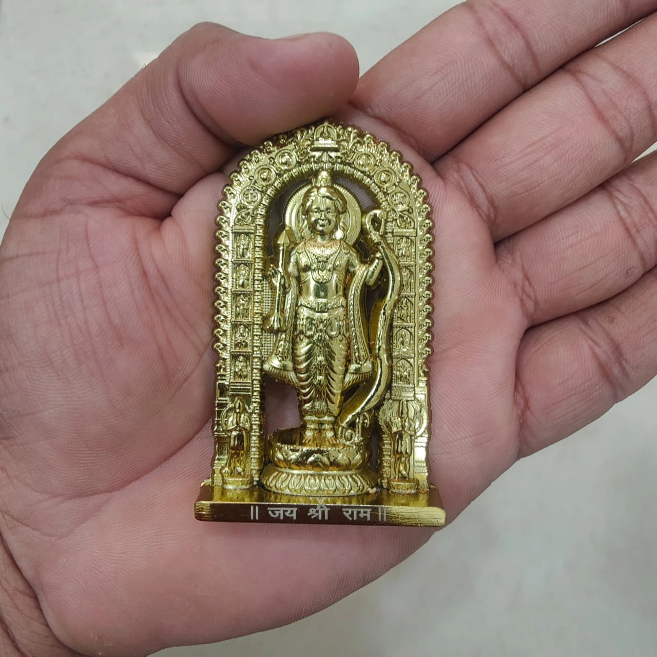 rakhi gift for elder brother