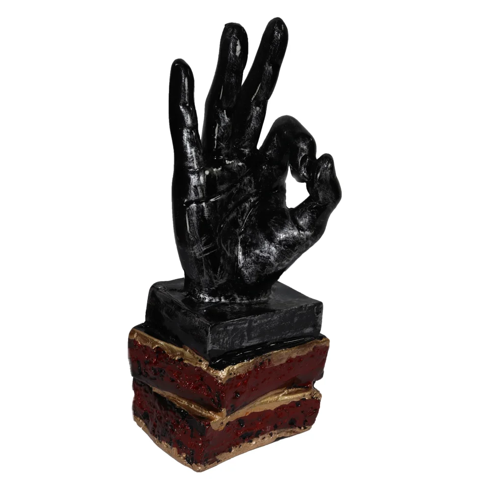 polyresin hand figurine